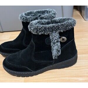 Khombu Black Ankle Suede Boots Sz 8 EUC